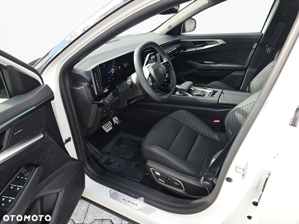 Renault Austral 1.2 E-Tech Full Hybrid 200 Esprit Alpine MMT - 12
