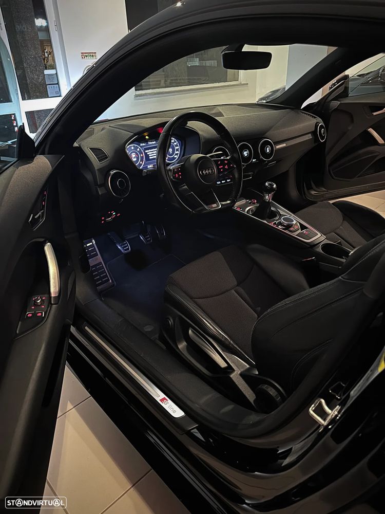 Audi TT Coupé 2.0 TDI S-line - 8