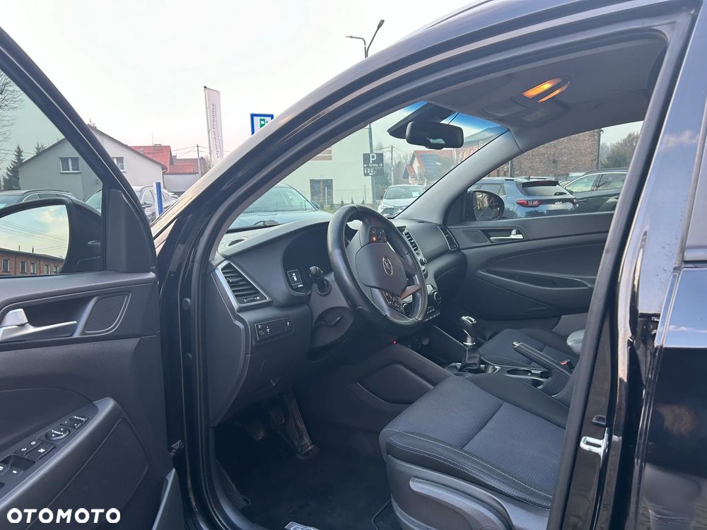 Hyundai Tucson 1.6 GDI BlueDrive Comfort 2WD - 12