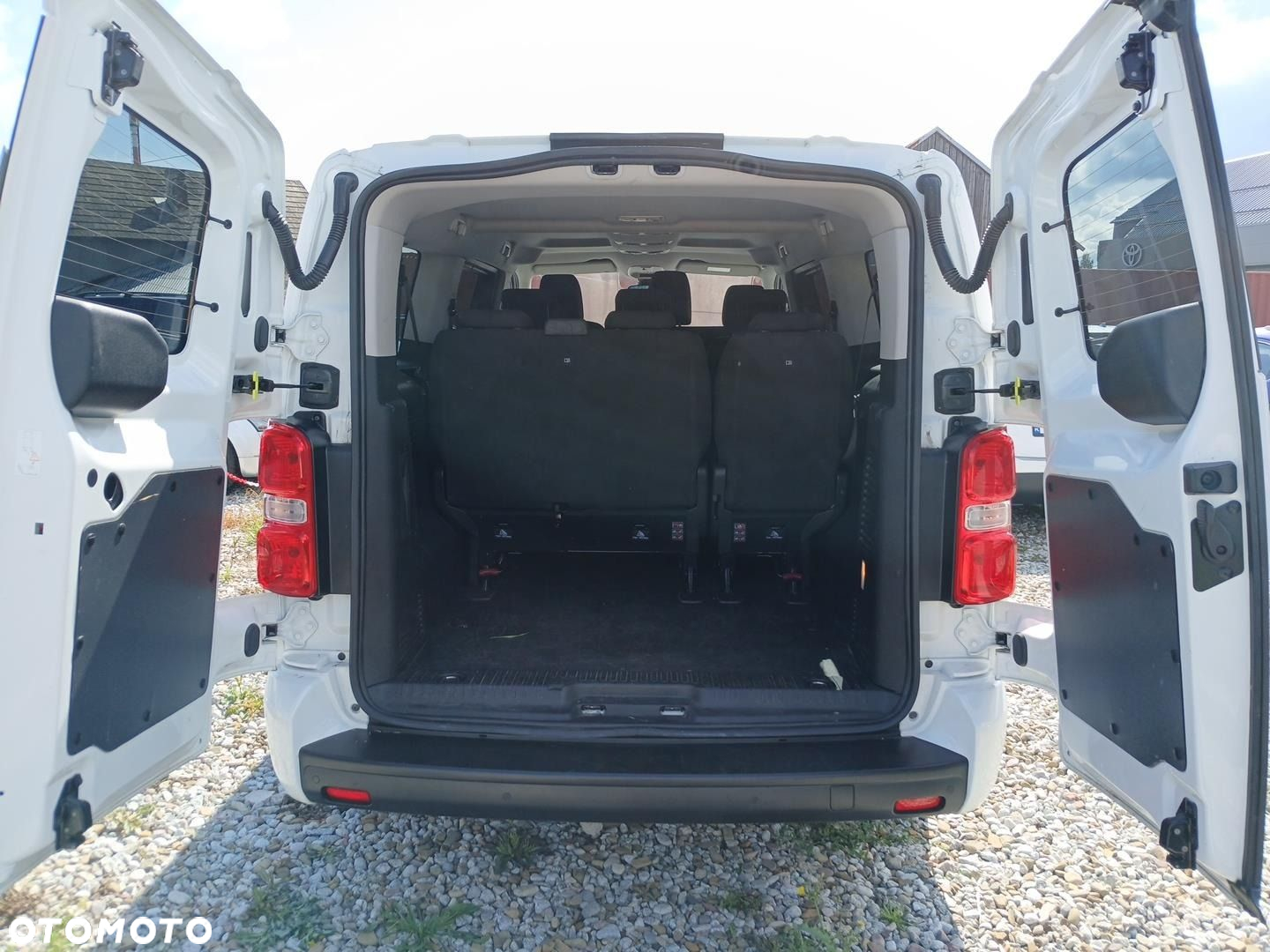 Toyota Proace Verso 2.0 D4-D Long Business - 16