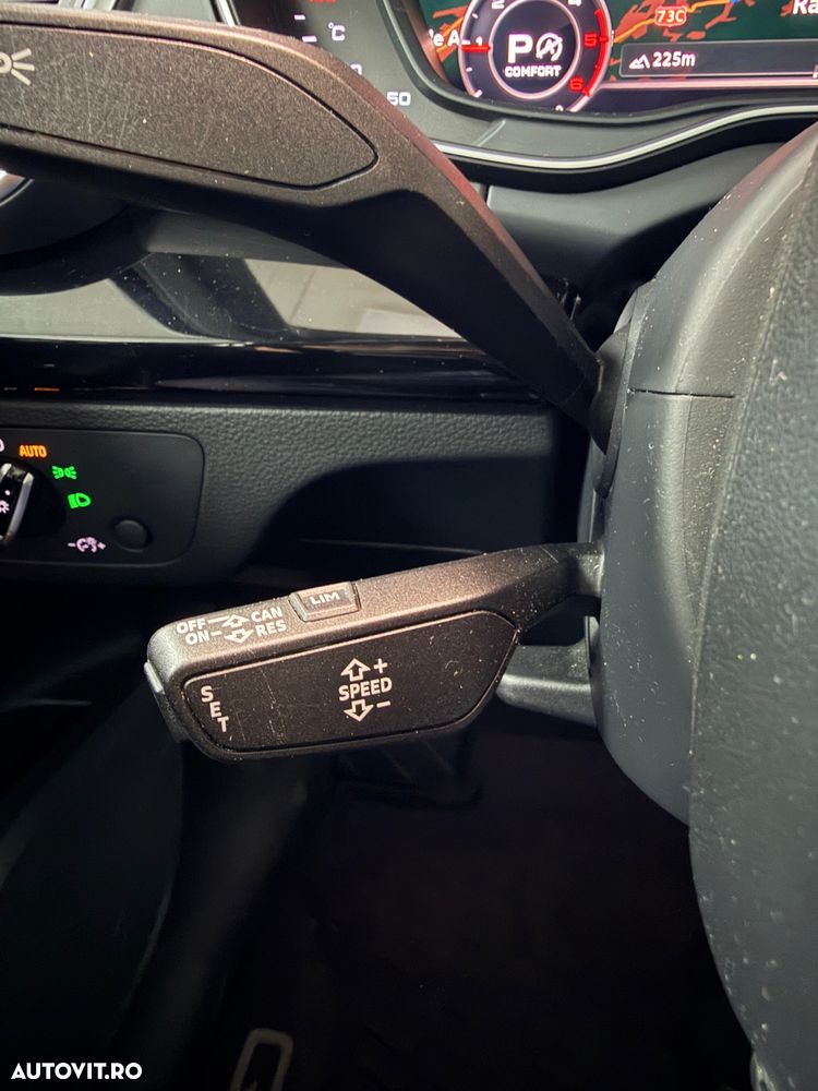 Audi Q5 2.0 40 TDI quattro S tronic Sport - 9