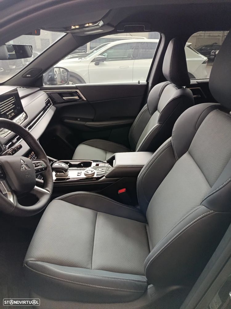 Mitsubishi Outlander 2.4 PHEV Sport Edition - 10