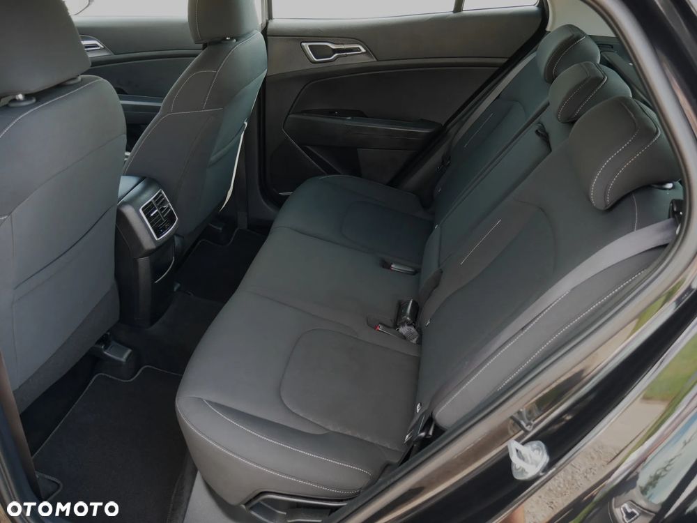 Kia Sportage 1.6 T-GDI Business Line 2WD - 26