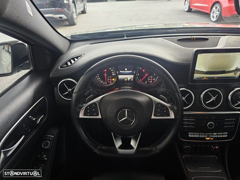 Mercedes-Benz A 180 d 7G-DCT AMG Line - 10