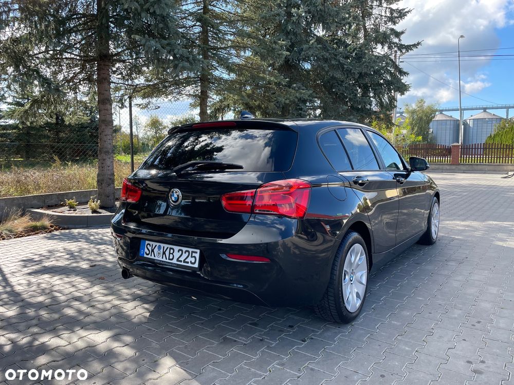 BMW Seria 1 118i - 5