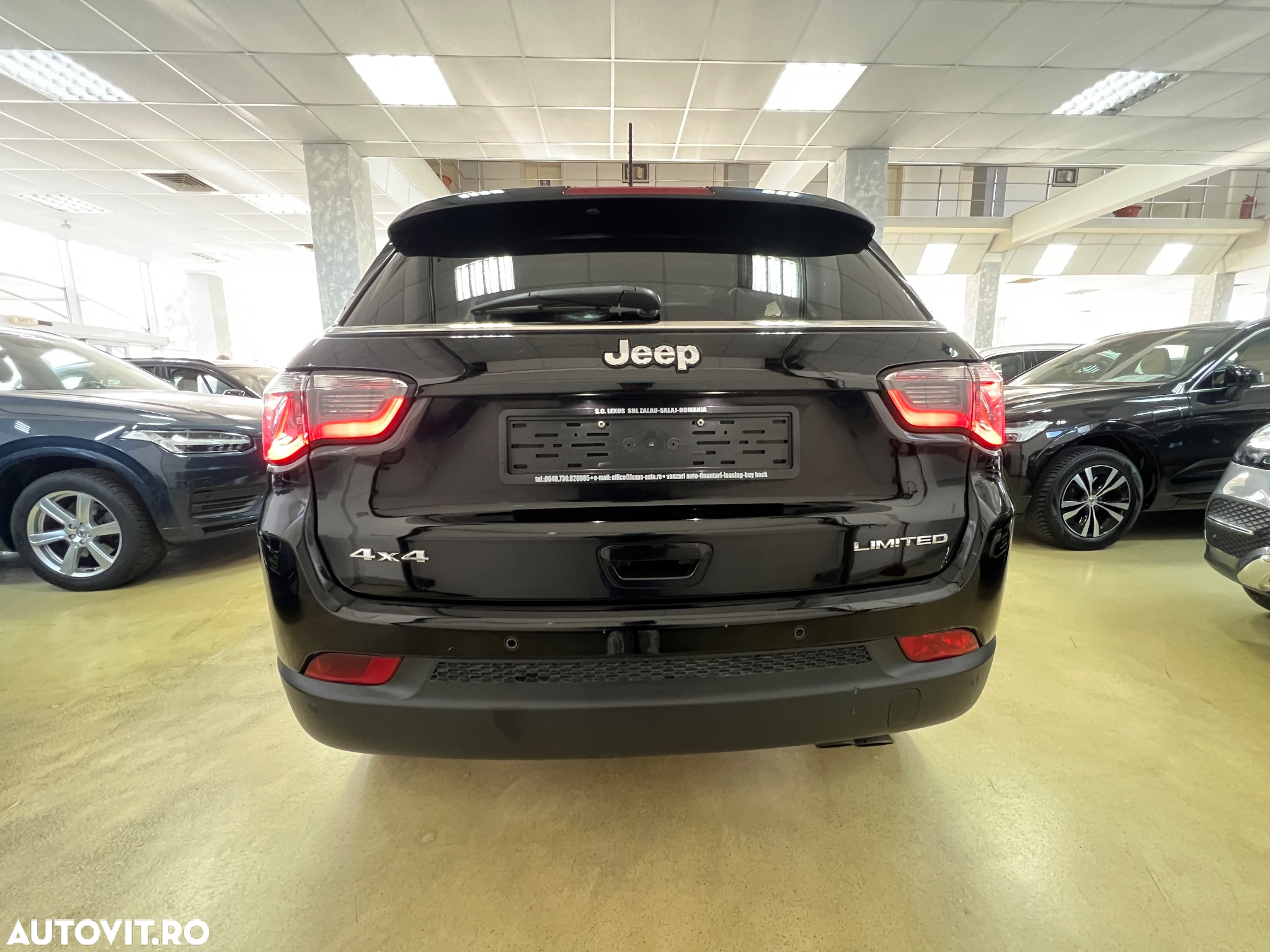 Jeep Compass 2.0 M-Jet 4x4 Limited - 11
