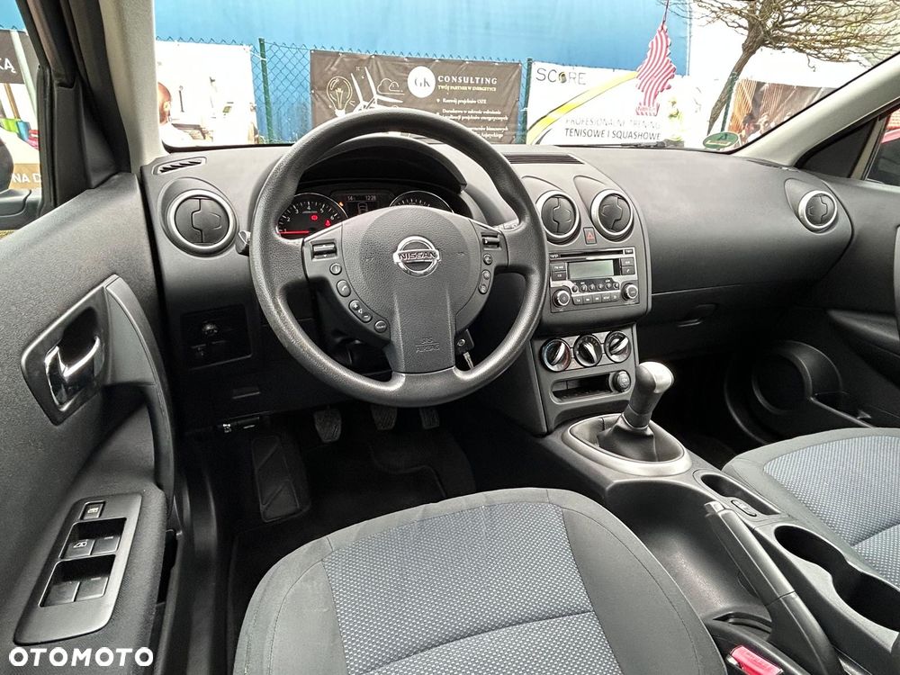 Nissan Qashqai 1.6 visia - 18