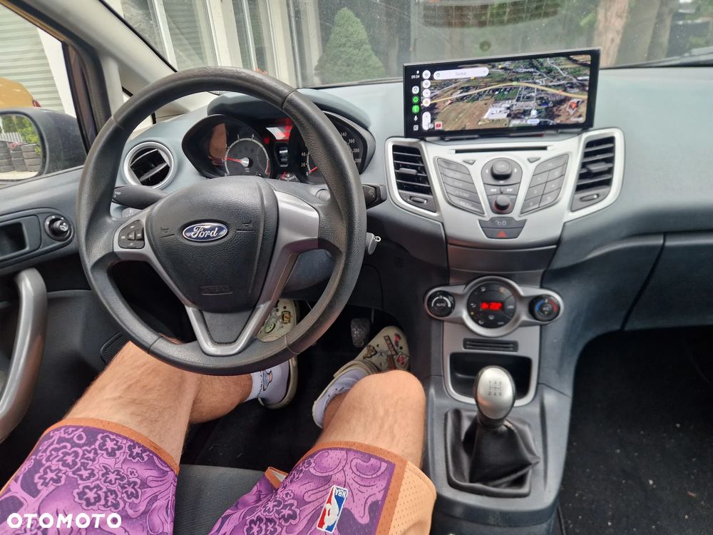 Ford Fiesta - 18