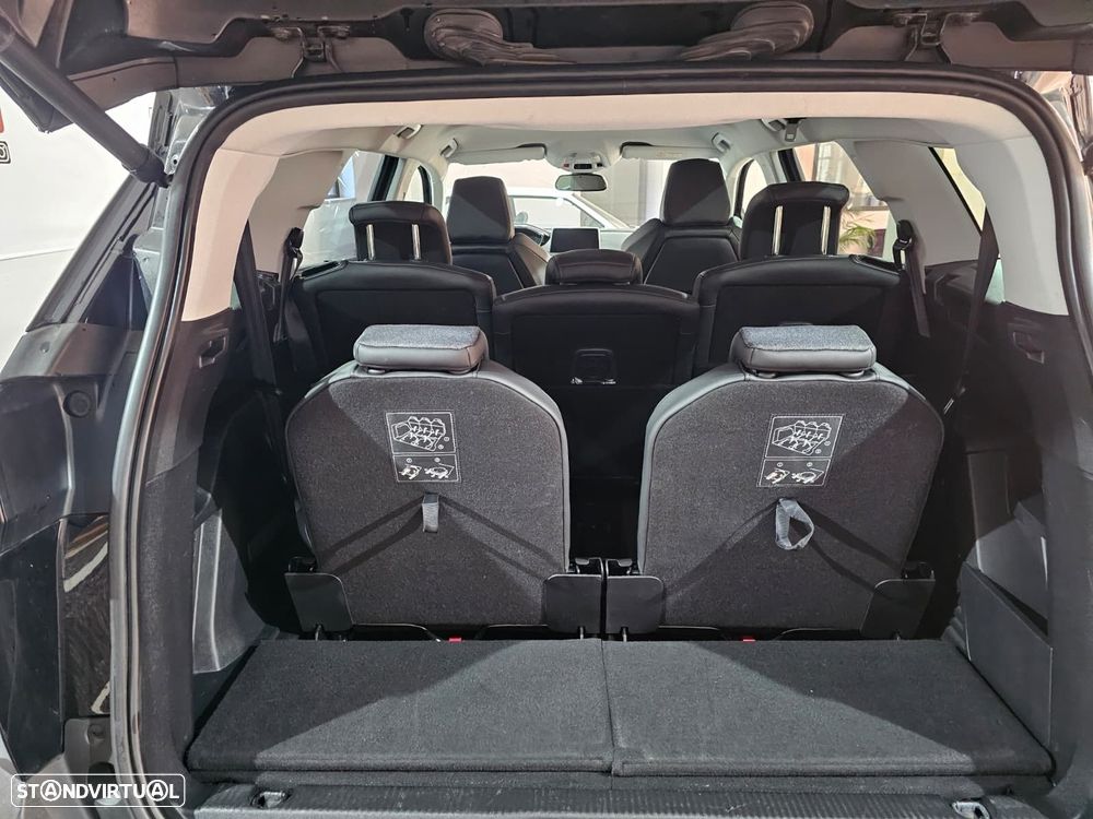 Peugeot 5008 1.5 BlueHDi Allure Pack EAT8 - 16