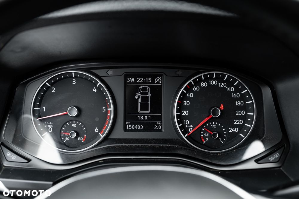 Volkswagen Amarok - 35