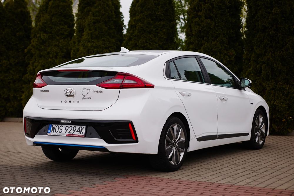 Hyundai IONIQ Hybrid Platinum - 6