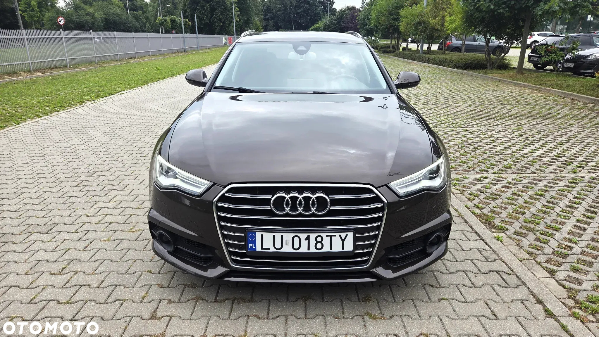 Audi A6 Avant 2.0 TDI Ultra S tronic - 11