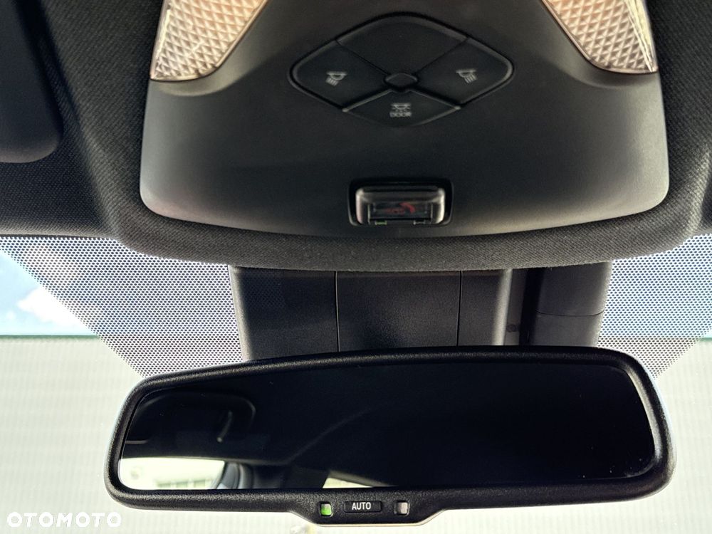 Toyota C-HR 2.0 Hybrid Style - 23