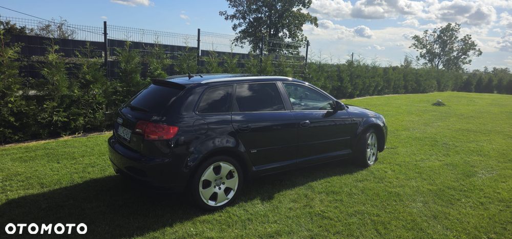 Audi A3 Sportback 2.0 TDI DPF Ambition - 4