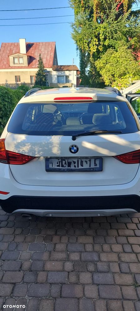 BMW X1 xDrive18d - 14