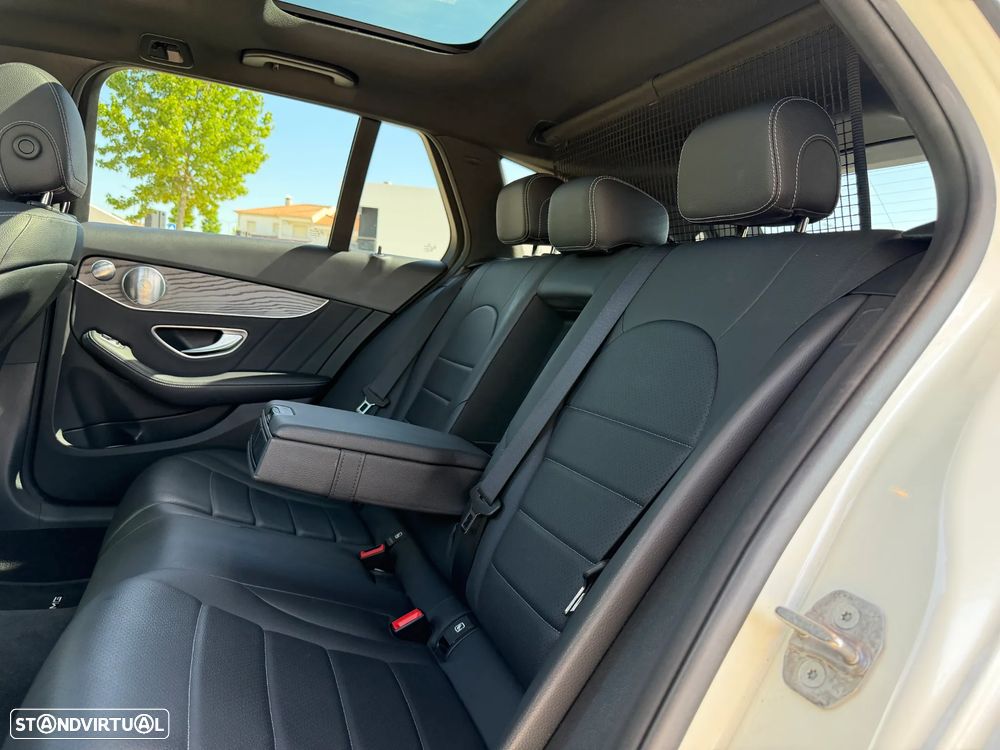 Mercedes-Benz C 300 de AMG Line - 7