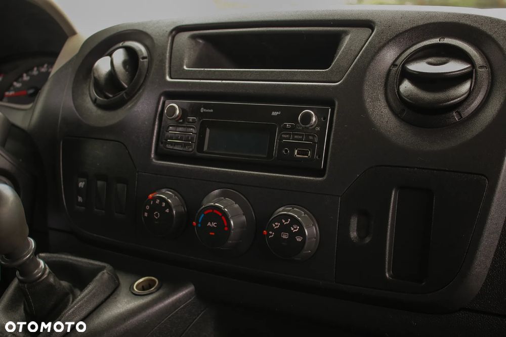 Renault Master - 24