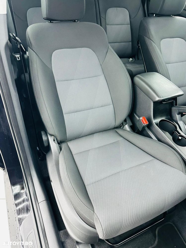 Hyundai Tucson blue 1.6 GDi 2WD Advantage - 23