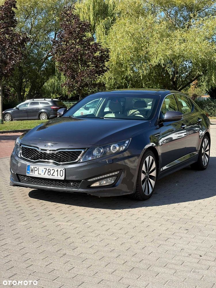 Kia Optima - 1