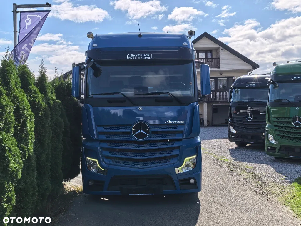 Mercedes-Benz Actros 1845 LSnRL * BigSpace * 2 zbiorniki * Salonka * Bi-Xenon * StyleLine * * - 2