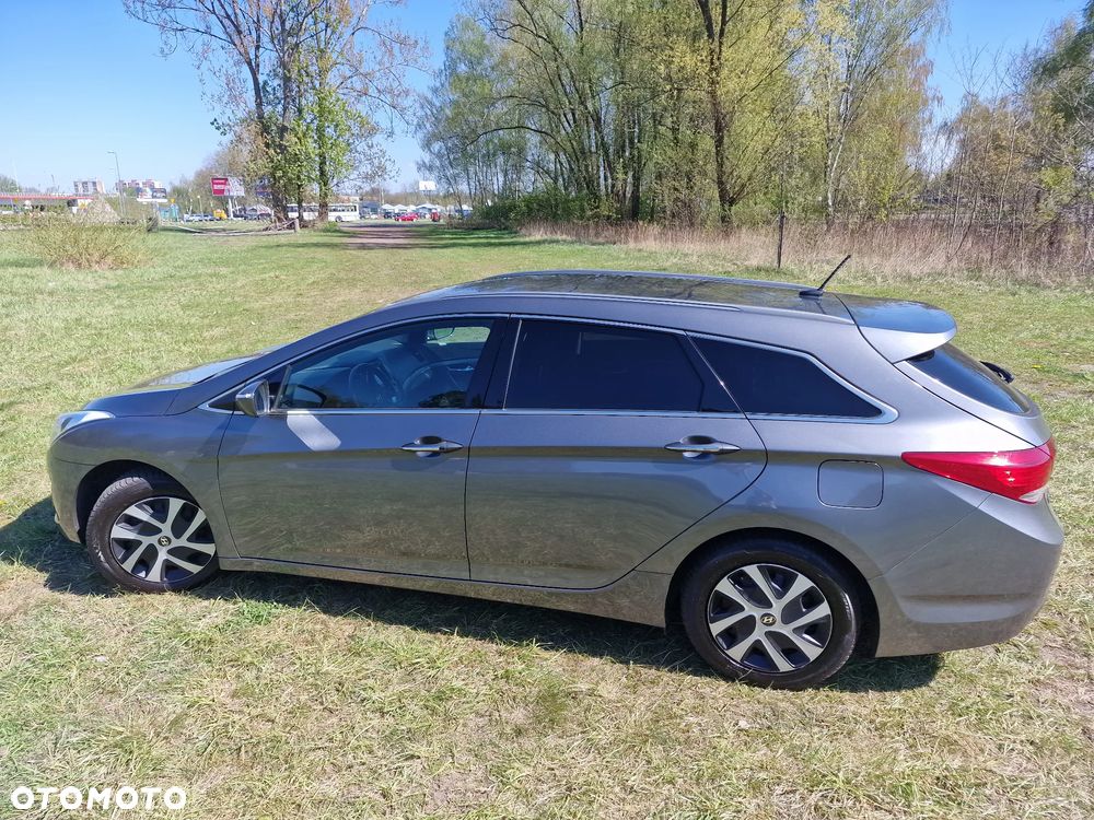 Hyundai i40 2.0 Premium - 24