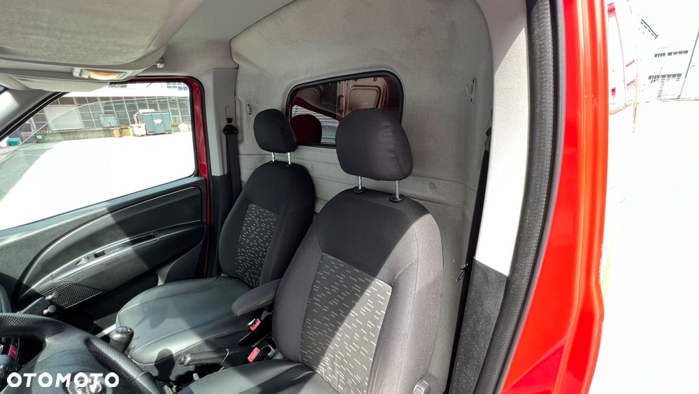 Opel Combo - 21