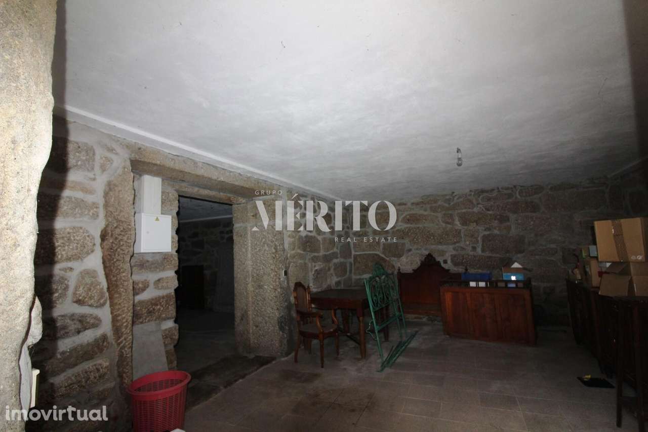Vende-se Quinta com Moradia em Pedra Restaurada. - Grande imagem: 4/41