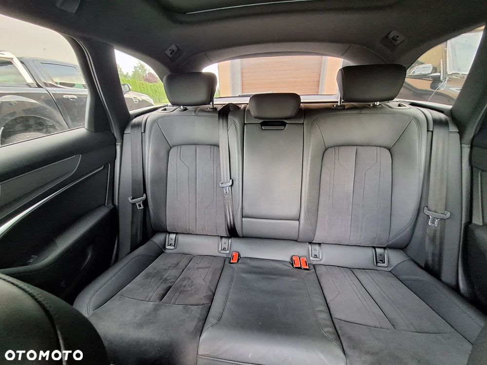 Audi A6 Allroad - 14