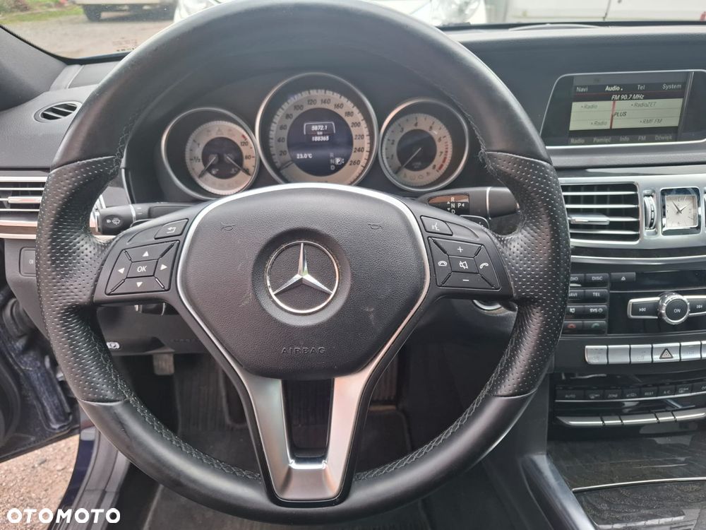 Mercedes-Benz Klasa E 500 BlueEff Avantgarde - 11