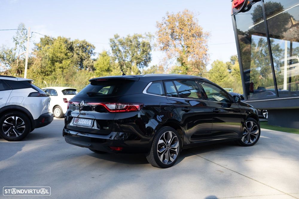 Renault Mégane Sport Tourer 1.5 dCi Comfort SS - 6