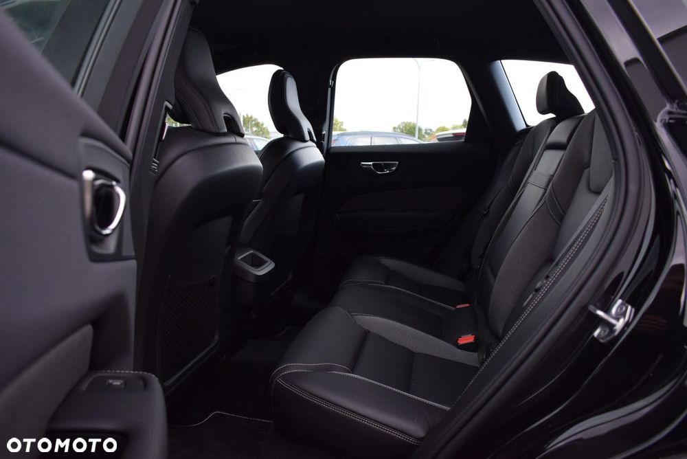 Volvo XC 60 - 24