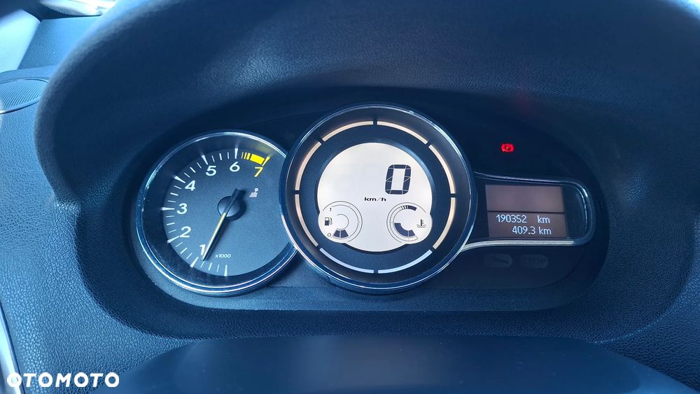 Renault Megane 1.6 16V Style Edition - 15