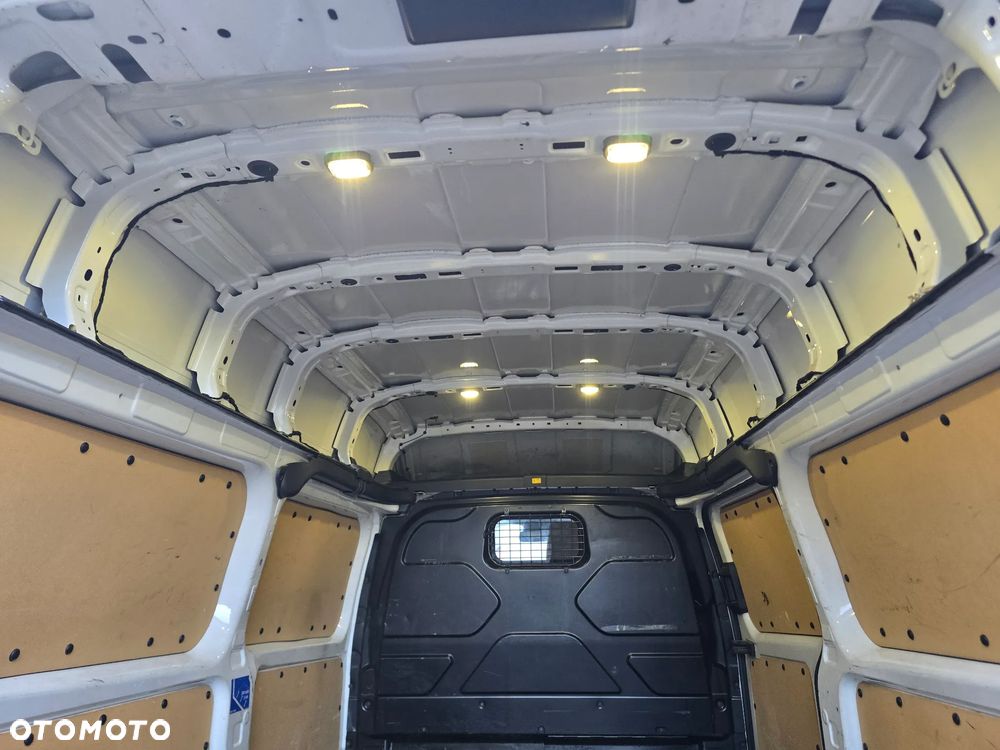 Ford Transit Custom - 10