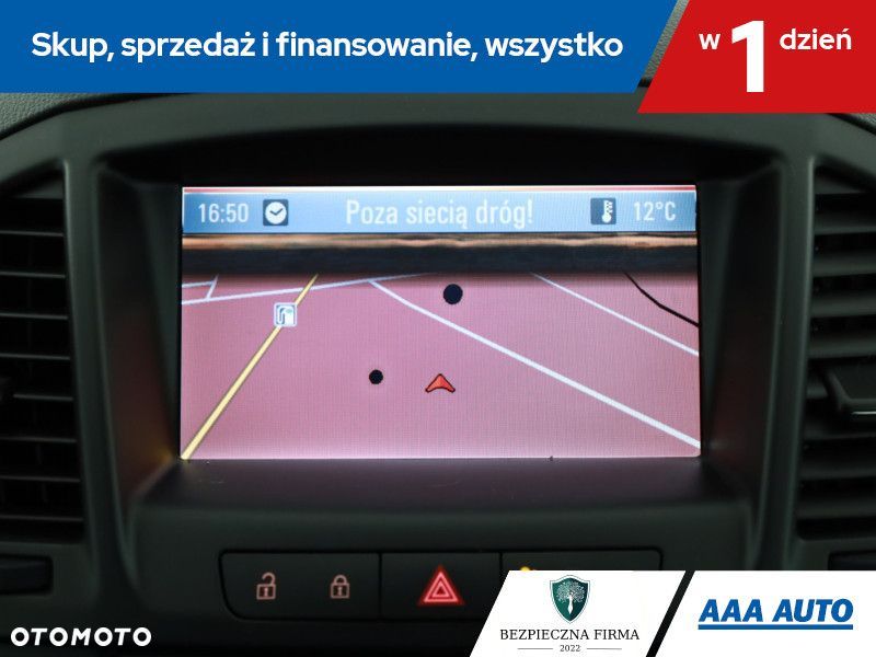 Opel Insignia - 18