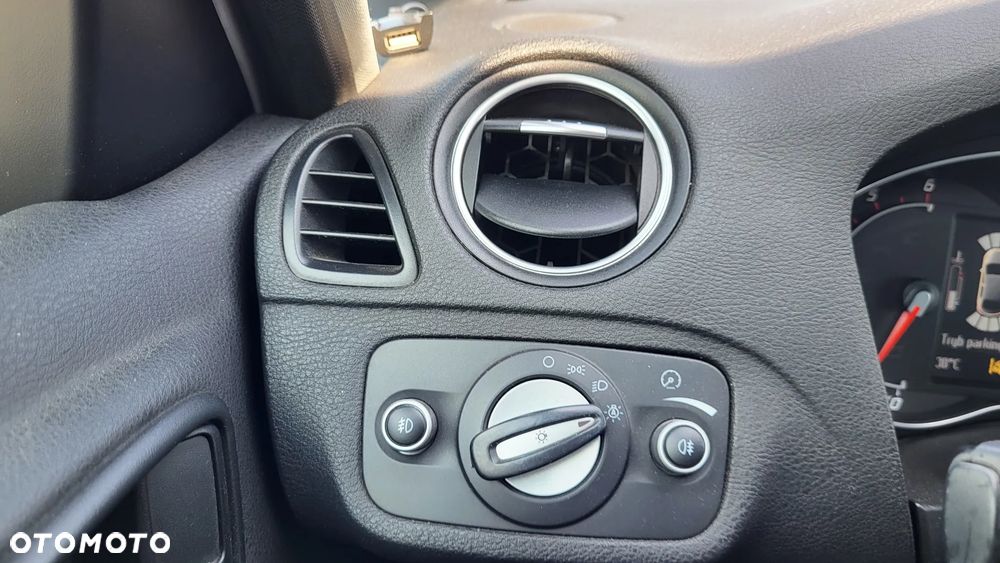 Ford S-Max 2.0 TDCi DPF Titanium MPS6 - 16
