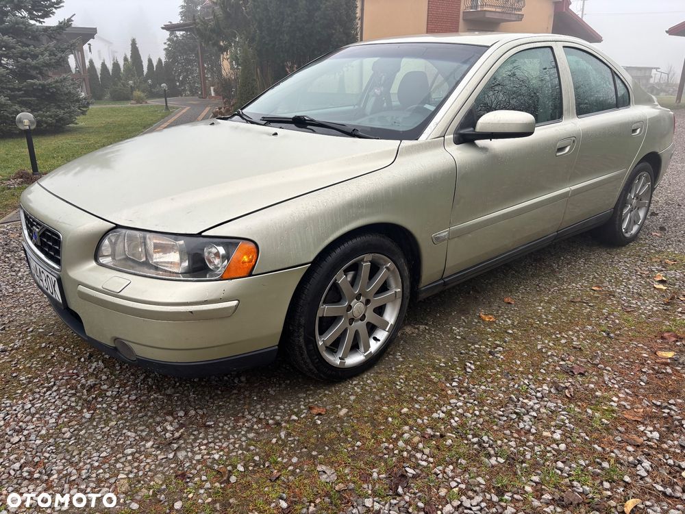 Volvo S60 2.4 D5 - 3