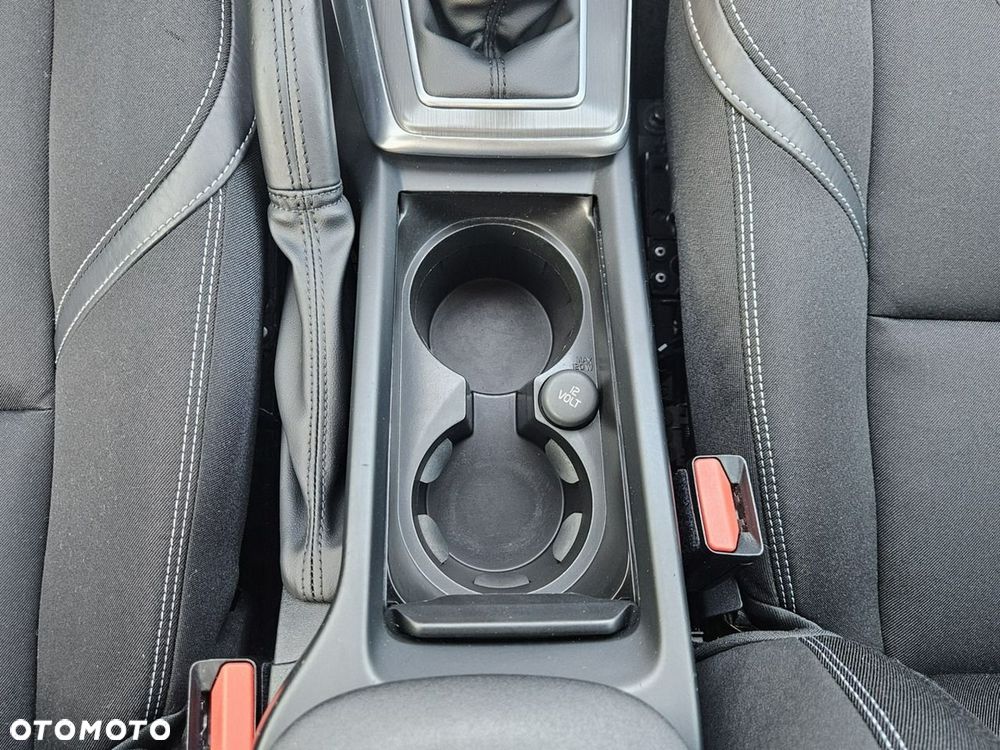 Volvo V40 D2 Momentum - 18