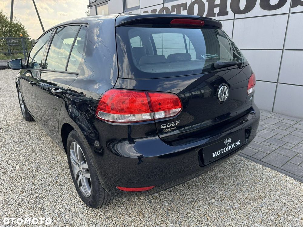 Volkswagen Golf 1.6 Comfortline - 11
