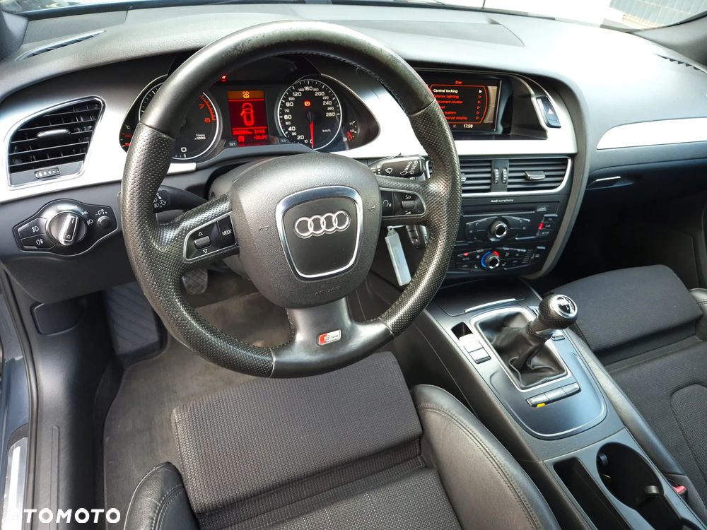 Audi A4 Avant - 6