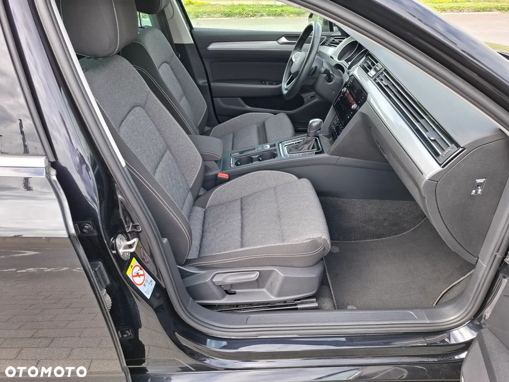 Volkswagen Passat Variant 2.0 TDI EVO Business DSG - 12
