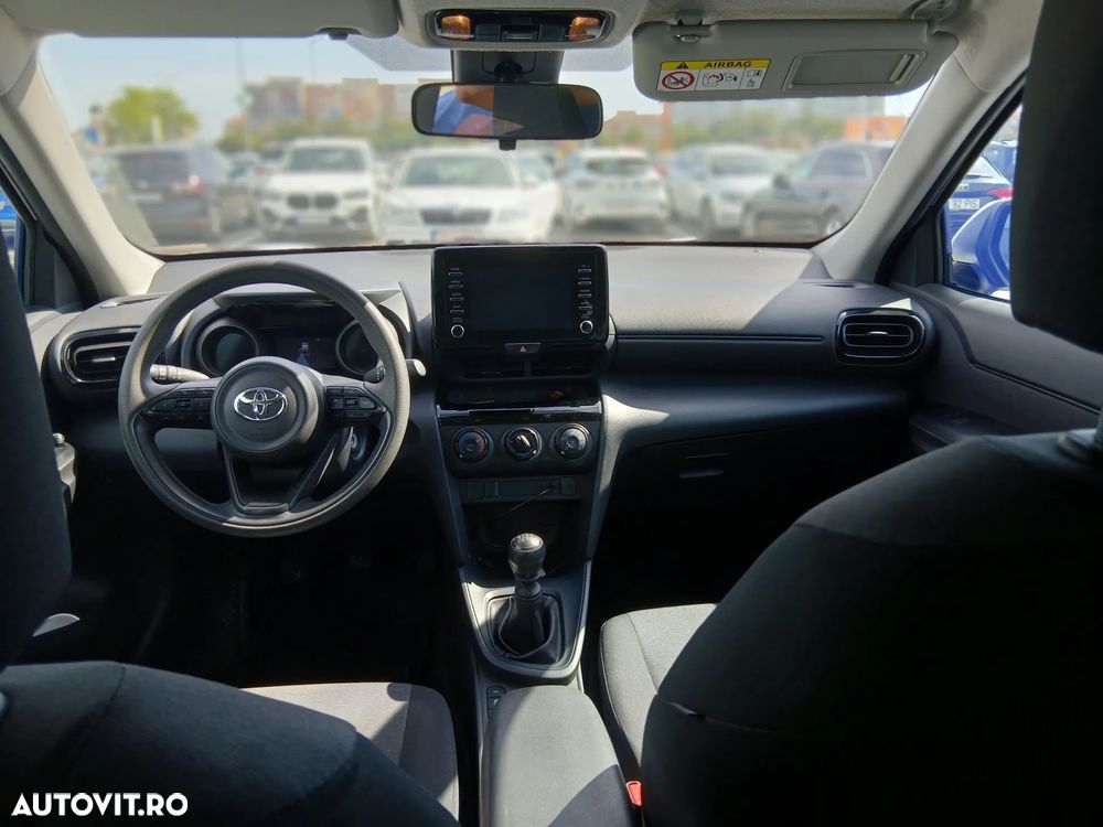 Toyota Yaris Cross 1.5 l 6MT Eco - 2