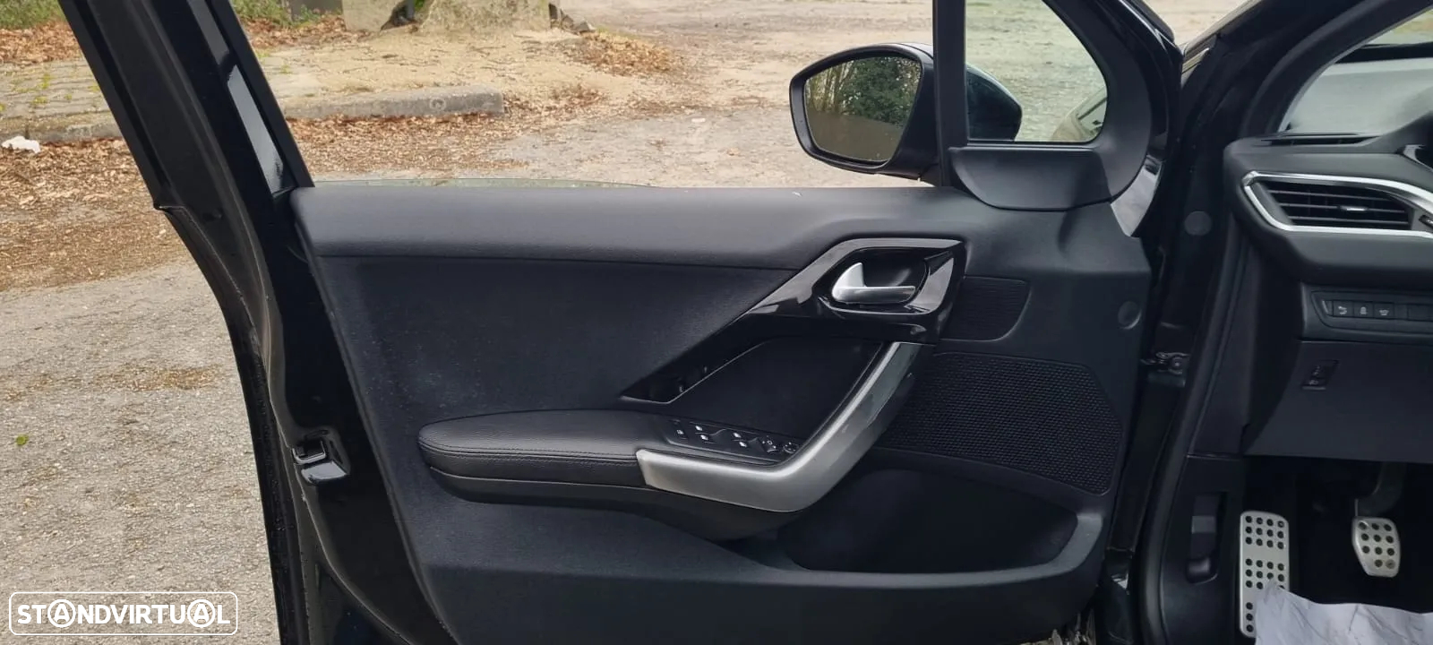 Peugeot 208 e-HDi FAP 115 Stop&Start Intuitive - 22