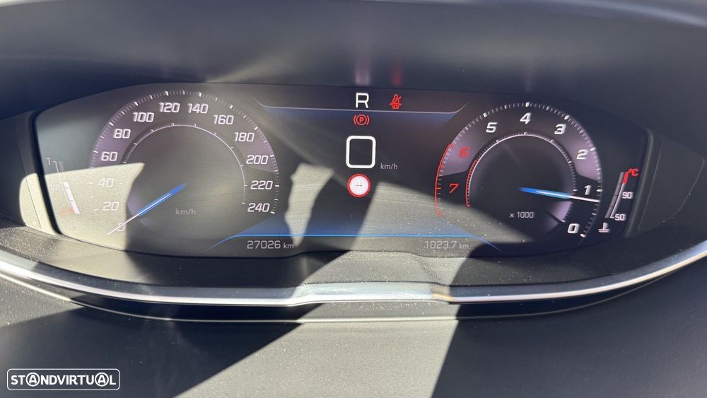 Peugeot 5008 1.2 PureTech Allure Pack EAT8 - 29