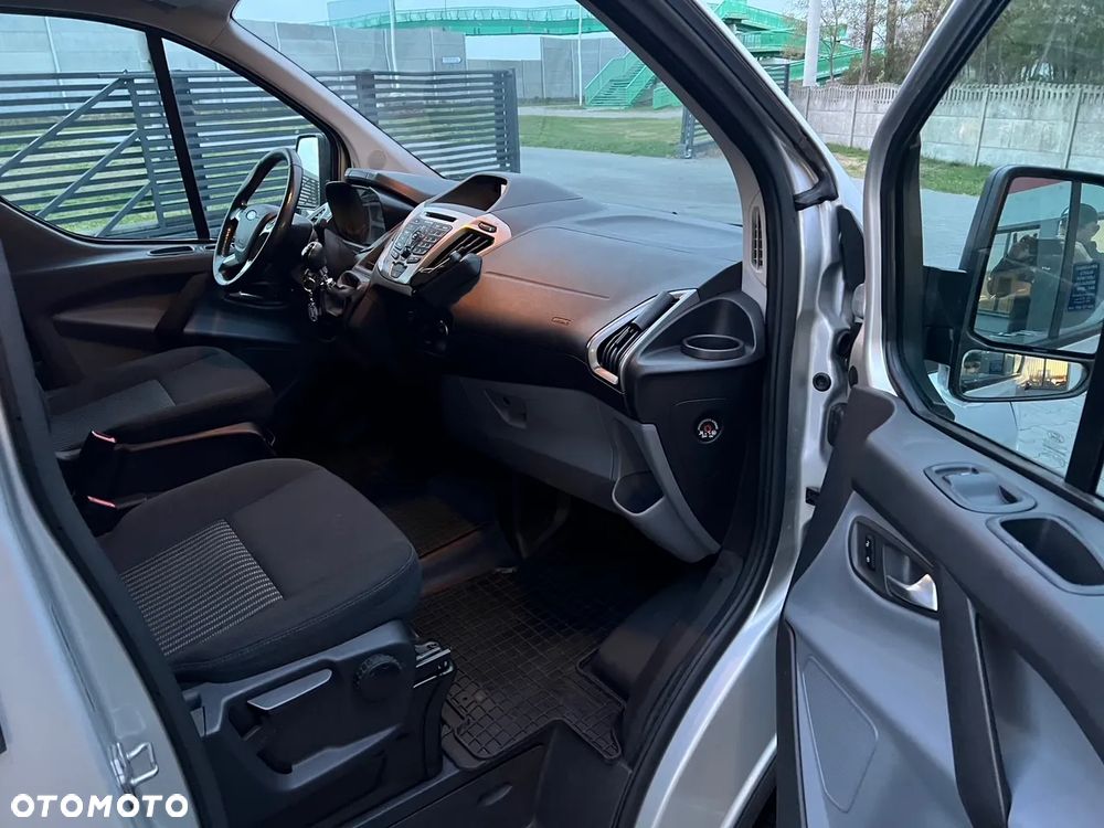 Ford Transit Custom - 16