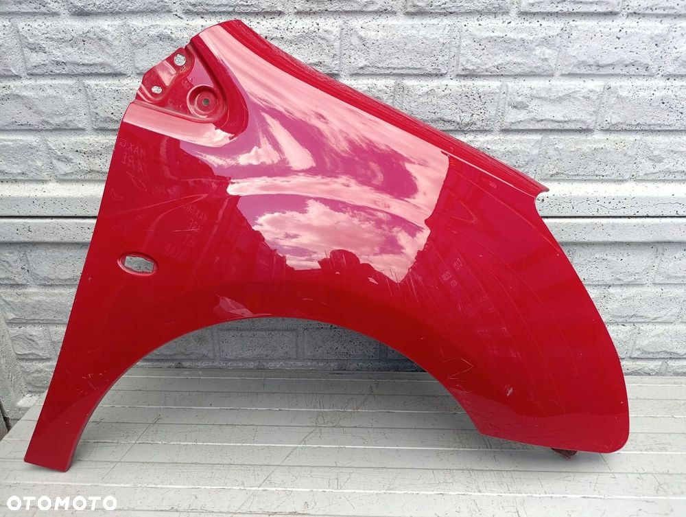 PEUGEOT PARTNER BERLINGO 09-18 BŁOTNIK PRAWY PRZÓD