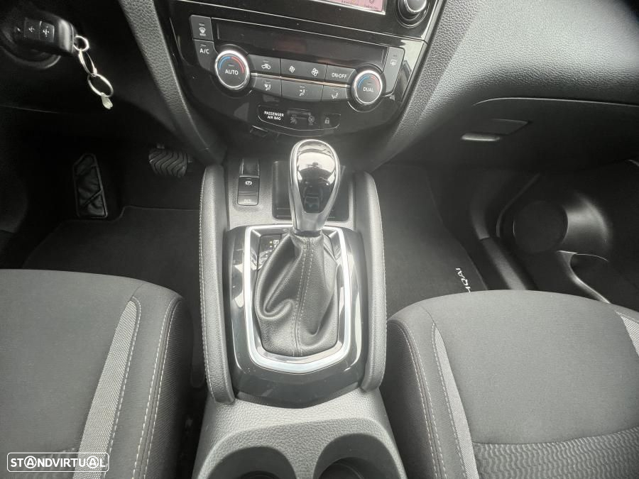 Nissan Qashqai 1.5 dCi N-Style DCT - 40