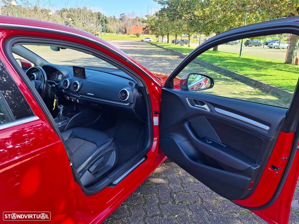 Audi A3 Sportback 1.6 TDI S tronic sport - 15