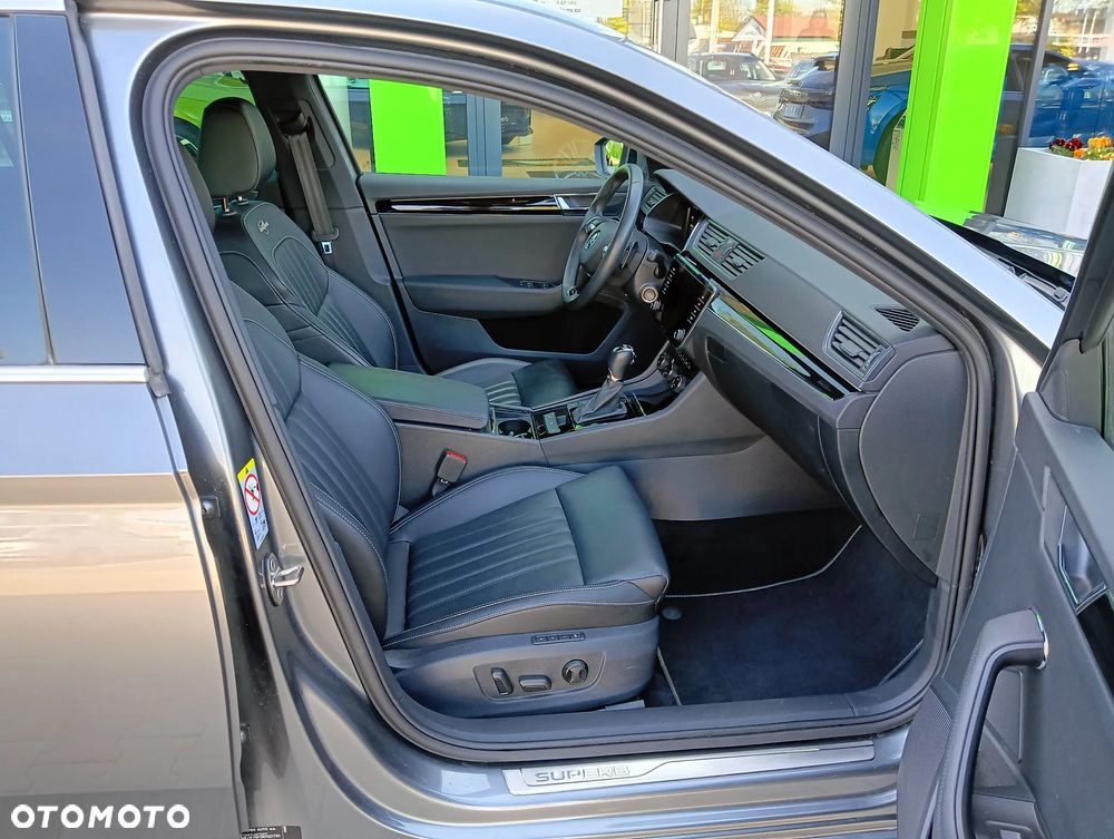 Skoda Superb 1.4 TSI Plug-In Hybrid L&K DSG - 14