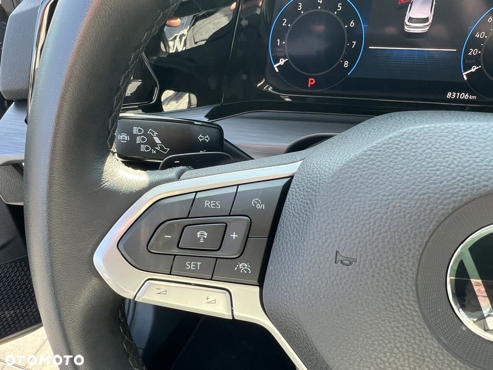 Volkswagen Golf 2.0 TSI OPF DSG Style - 12