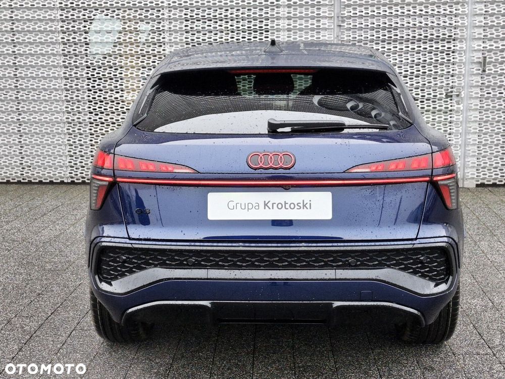 Audi Q3 Sportback - 6